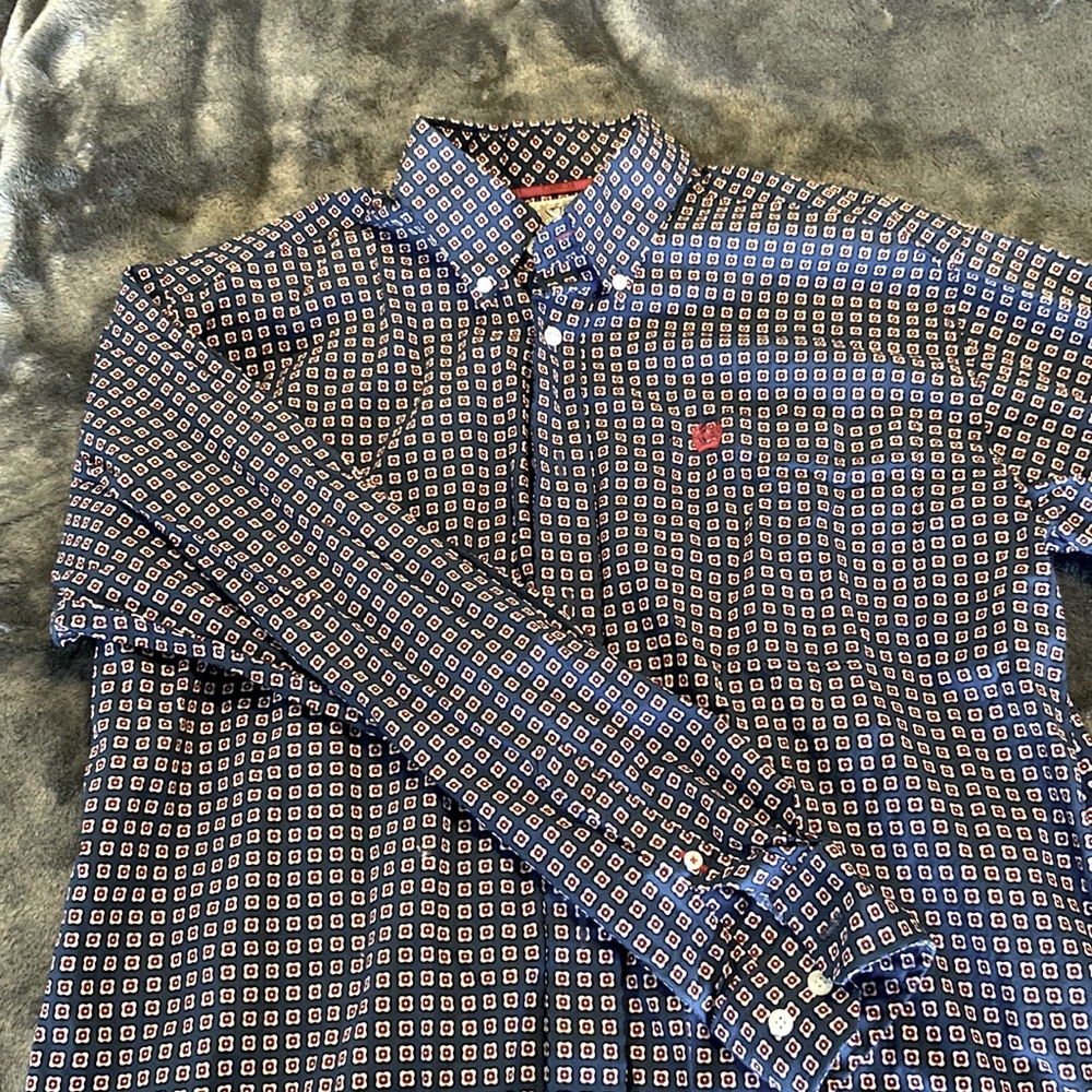 Cinch dress shirt